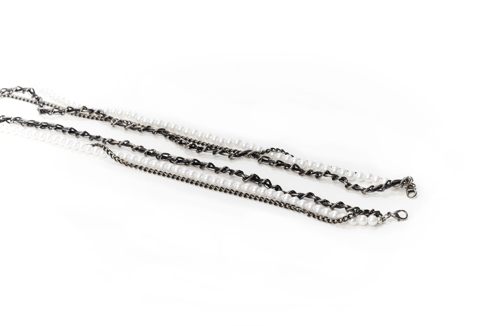 Trio Rhodium Pearl Vegan Leather Mask/Glasses Chain